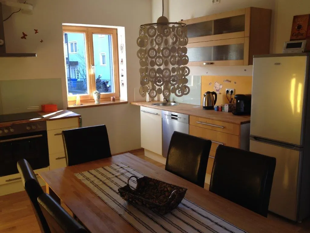 Apartmán Haus Kunterbunt Reichenberg  0*, Reichenberg (Bavaria)